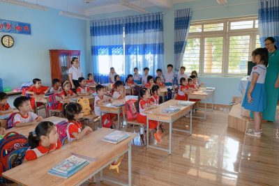 CHÚNG MÌNH CÙNG THAM QUAN TRƯỜNG TIỂU HỌC NHÉ!
